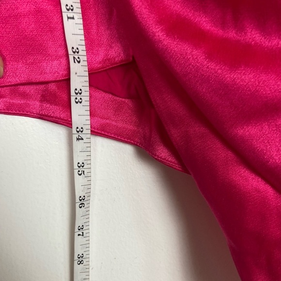 Elliatt Asymmetrical Satin Midi Dress Size S Fuchsia Long Sleeve V-Neck NWT - Picture 12 of 14